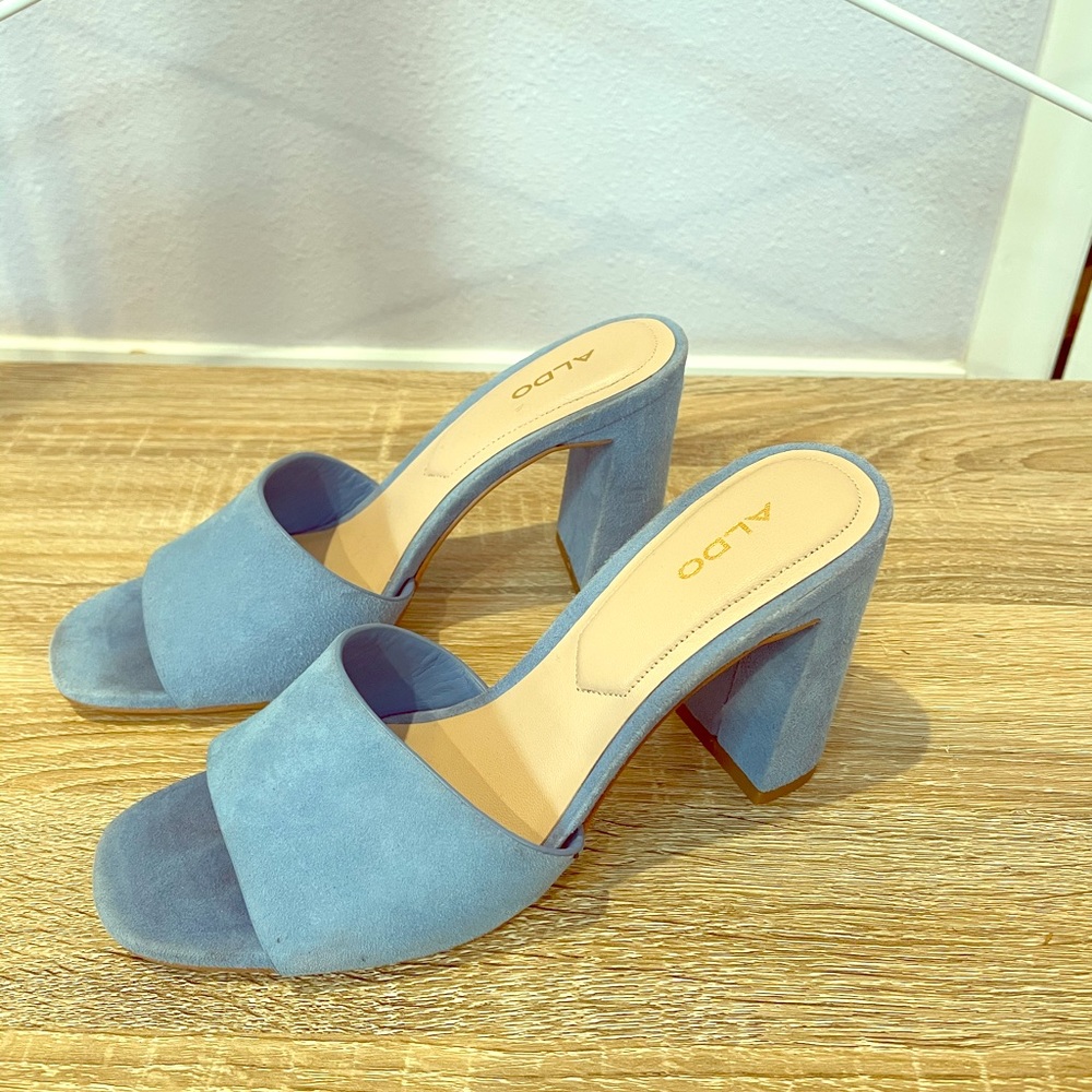 Light blue suede open toe block heels